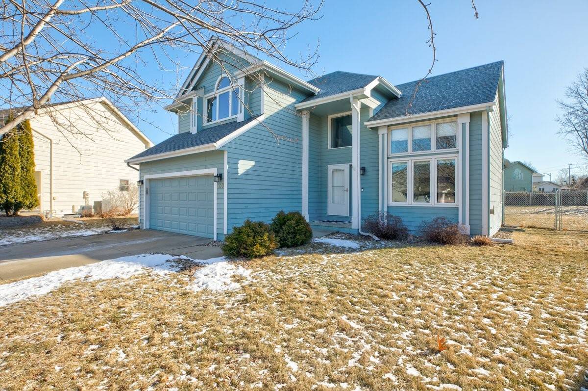 Grimes, IA 50111,109 NW Prairie Creek Drive