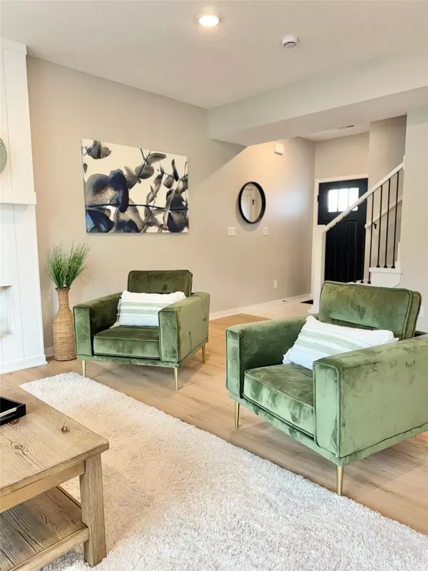 Norwalk, IA 50211,617 W Wright Road