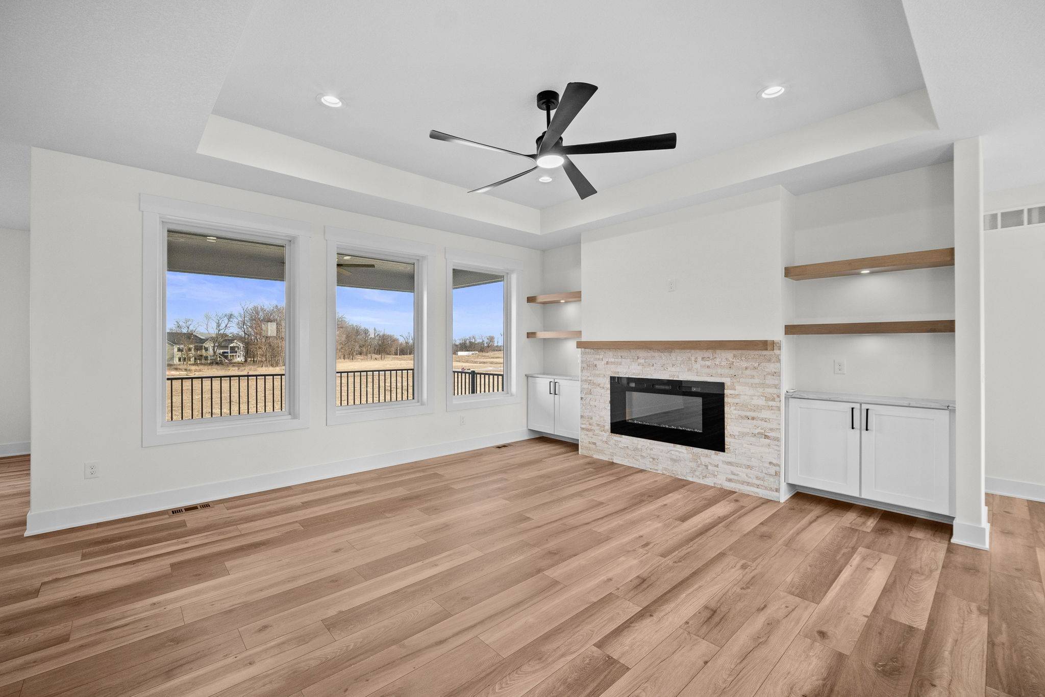 Urbandale, IA 50323,17307 North Valley Drive