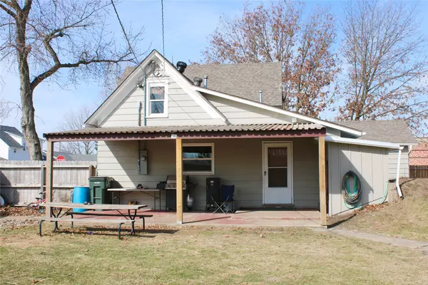 Woodward, IA 50276,211 Maple Street