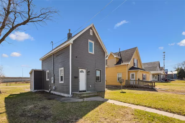 Des Moines, IA 50316,1513 Walker Street