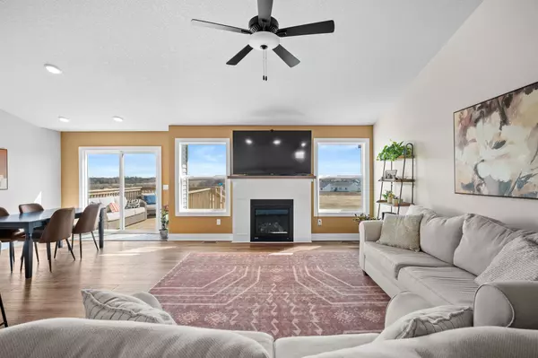 Norwalk, IA 50211,2112 Waller Avenue