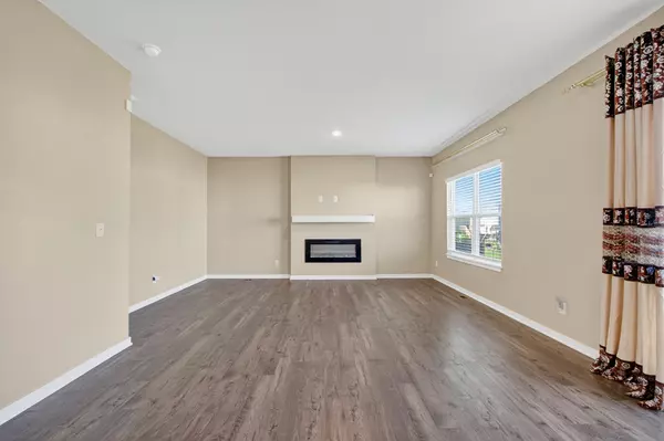 Urbandale, IA 50323,5506 145th Street