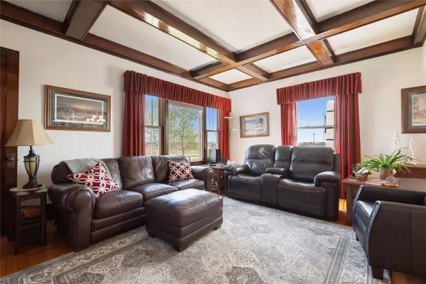 Knoxville, IA 50138,1142 Newbold Street