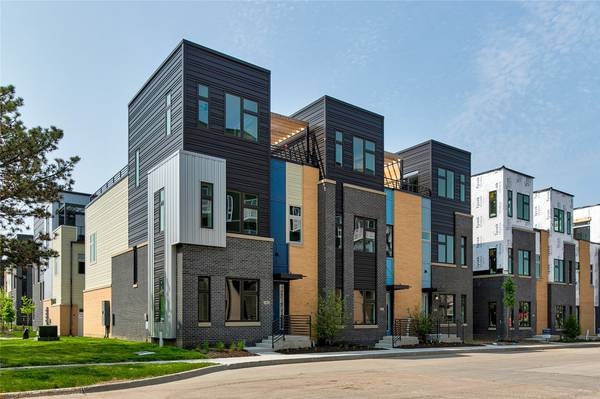 217 Maple Street, Des Moines, IA 50309