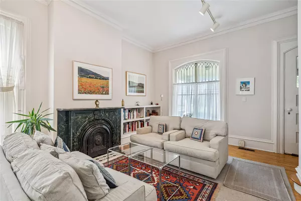 Grinnell, IA 50112,802 & 804 High Street