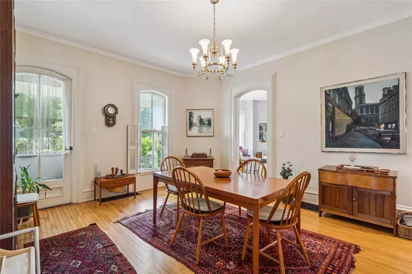 Grinnell, IA 50112,802 & 804 High Street