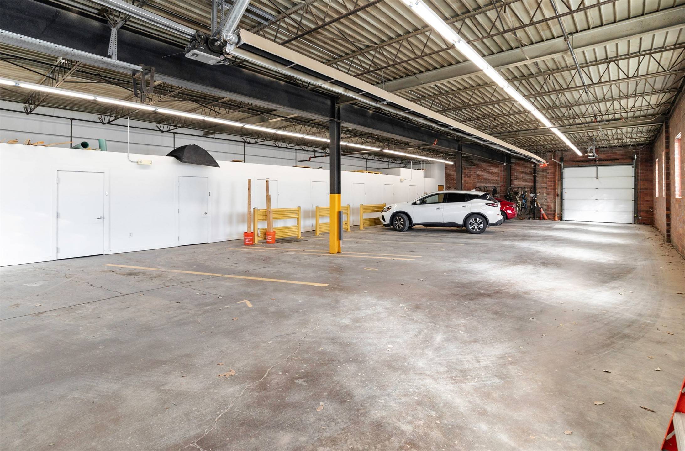 Des Moines, IA 50309,301 E Court Avenue #203