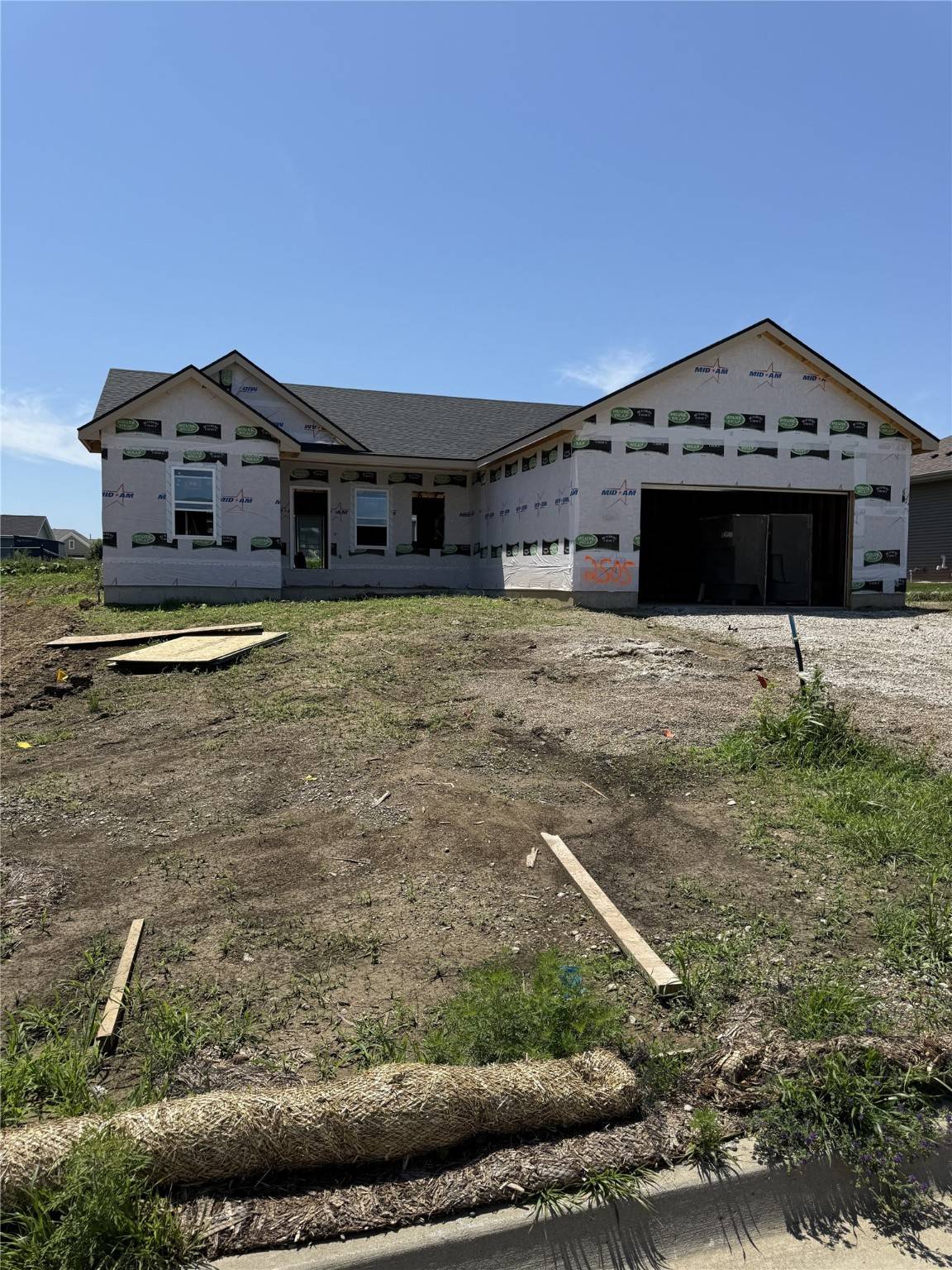 2505 N 8th Avenue E, Newton, IA 50208