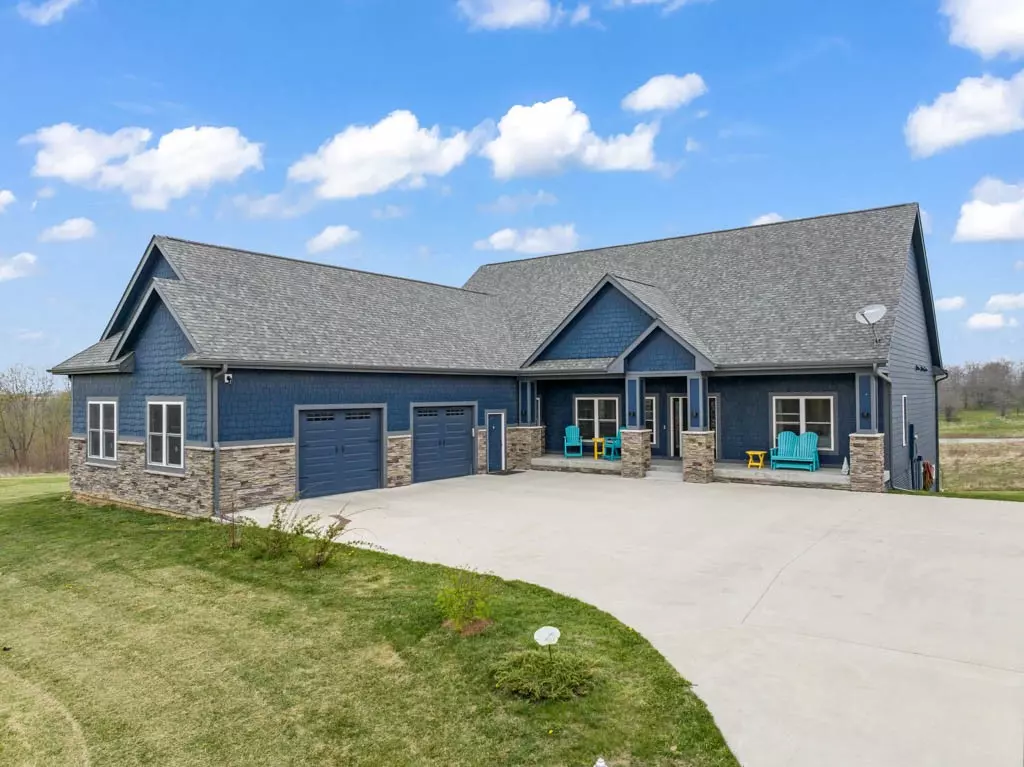 Runnells, IA 50237,12468 SE 64th Avenue