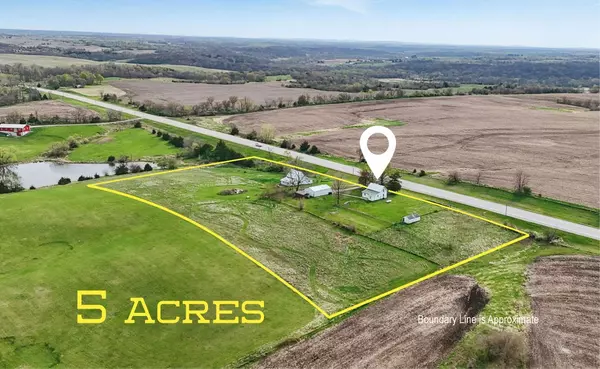 54156 US 65 Highway, Lucas, IA 50151
