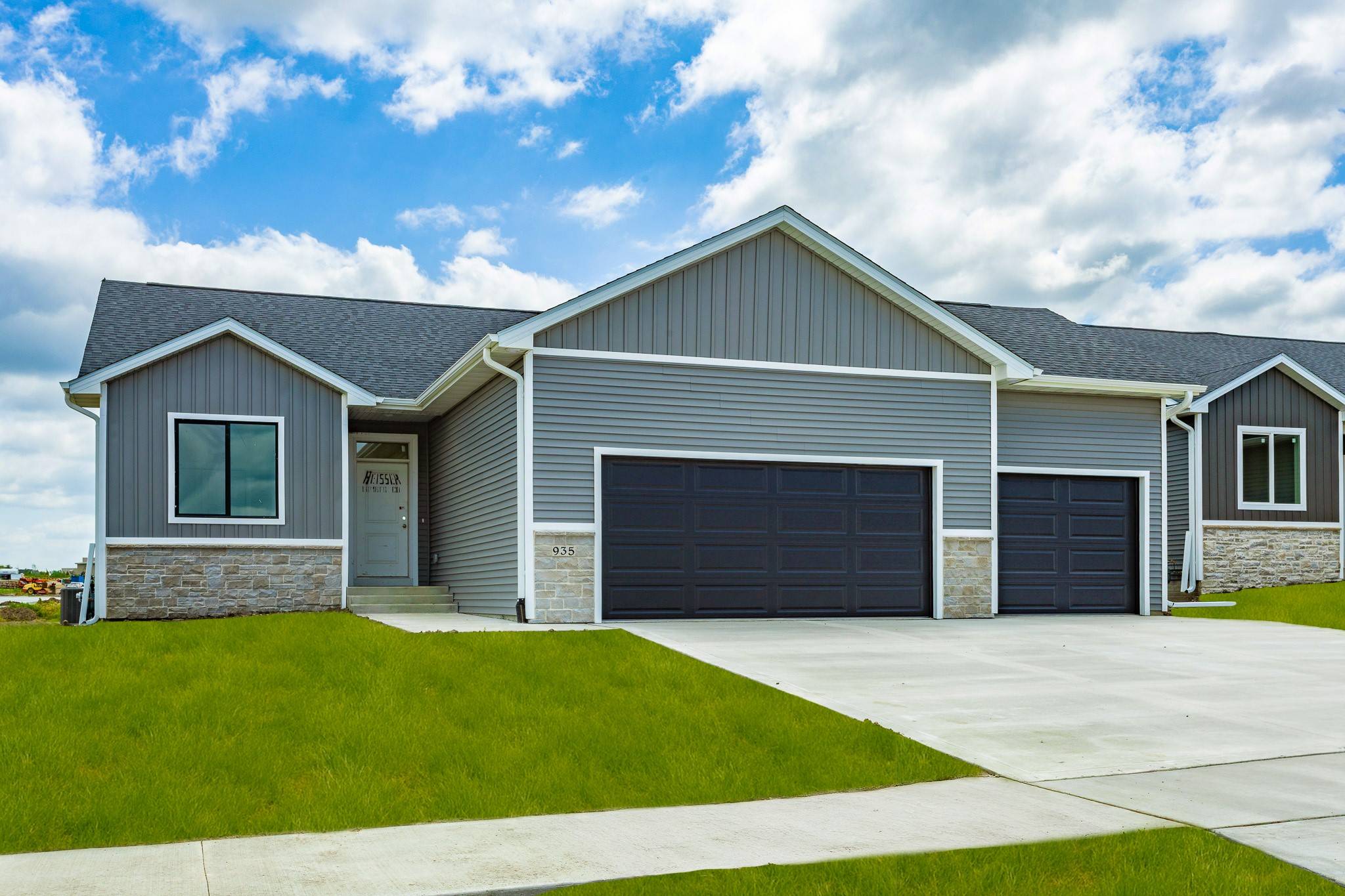 935 11th Street, Waukee, IA 50263