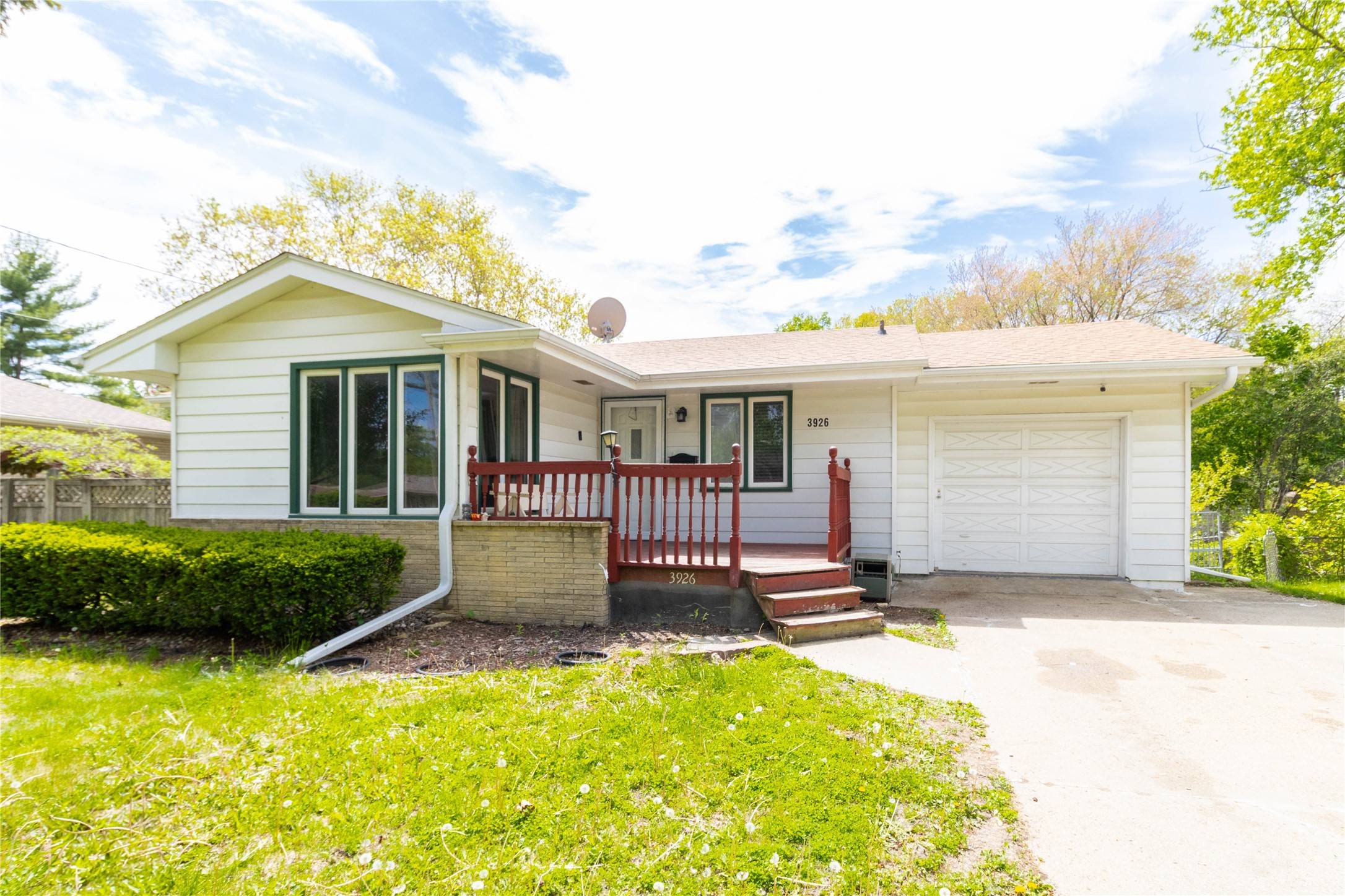 3926 Lynner Drive, Des Moines, IA 50310