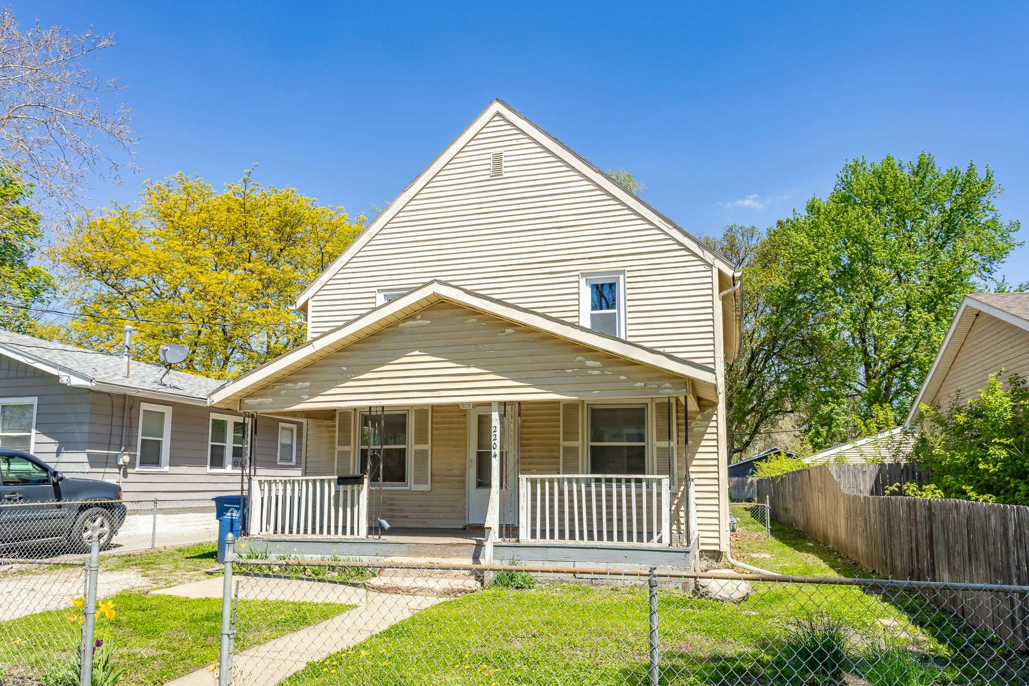 2204 Capitol Avenue, Des Moines, IA 50317