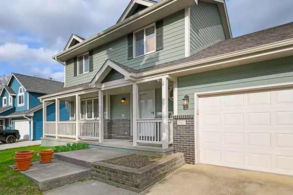 361 Edgewood Lane, Pleasant Hill, IA 50327