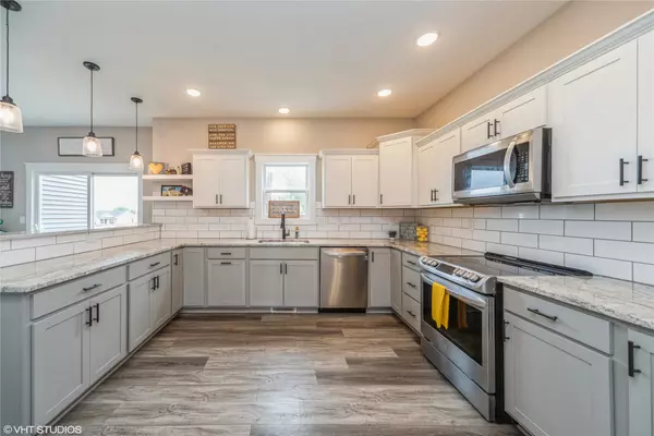 Winterset, IA 50273,301 Magnolia Pointe