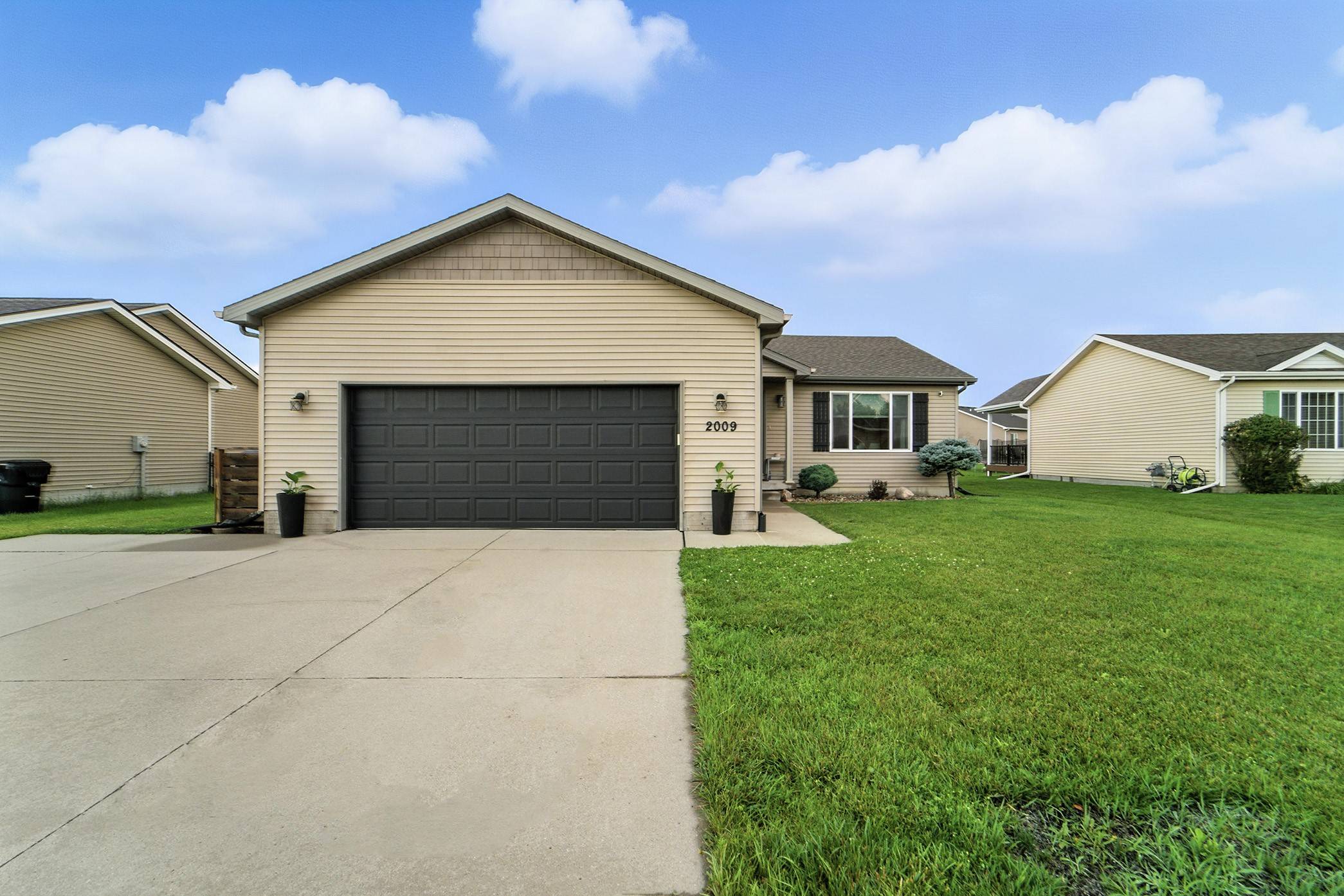 2009 NW Boulder Ridge Lane, Ankeny, IA 50023