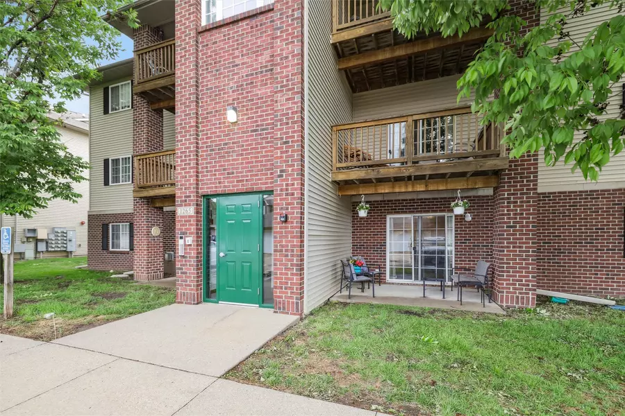 1265 SE 6th Street #104, Grimes, IA 50111