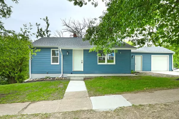 314 E Front Street, Colfax, IA 50054