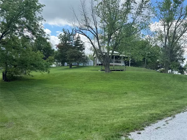 Ellston, IA 50074,3155 Overland Trail