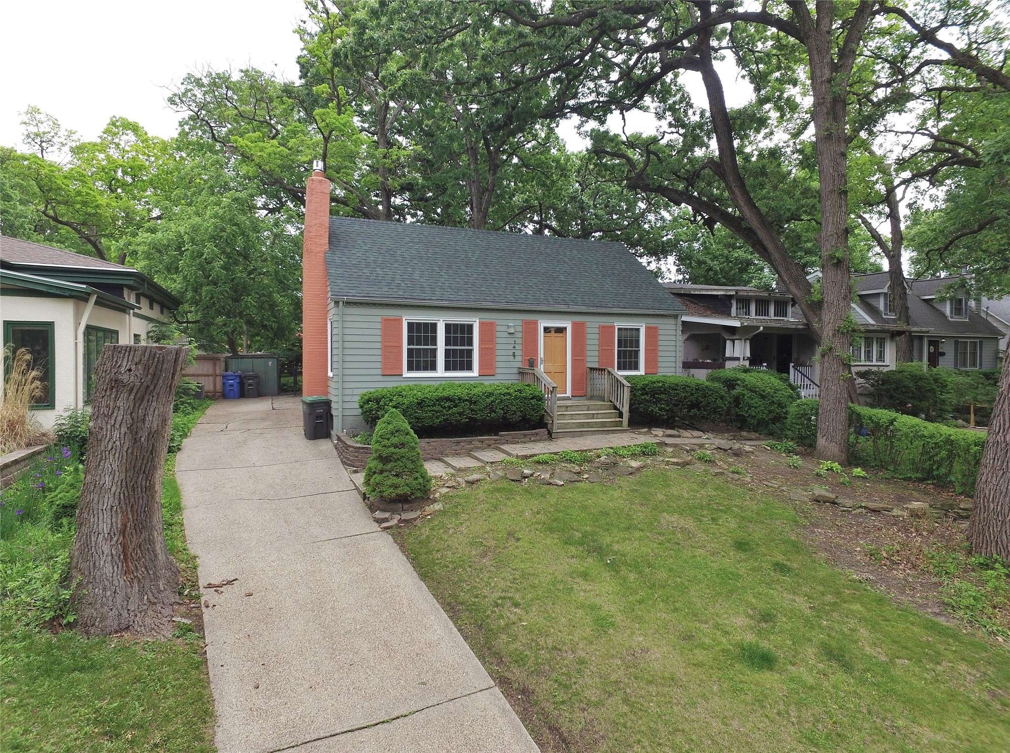 1427 Forestdale Drive, Des Moines, IA 50311