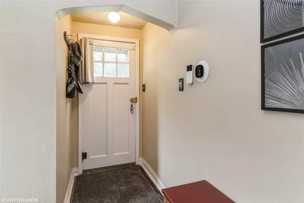 Windsor Heights, IA 50324,1073 66th Street