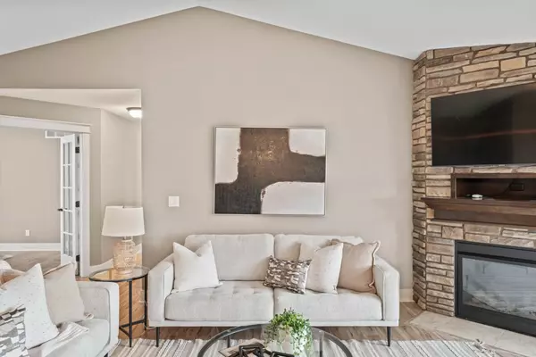 Altoona, IA 50009,316 34th Street SE