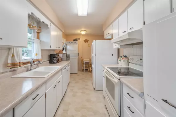 Carlisle, IA 50047,530 Stuart Street