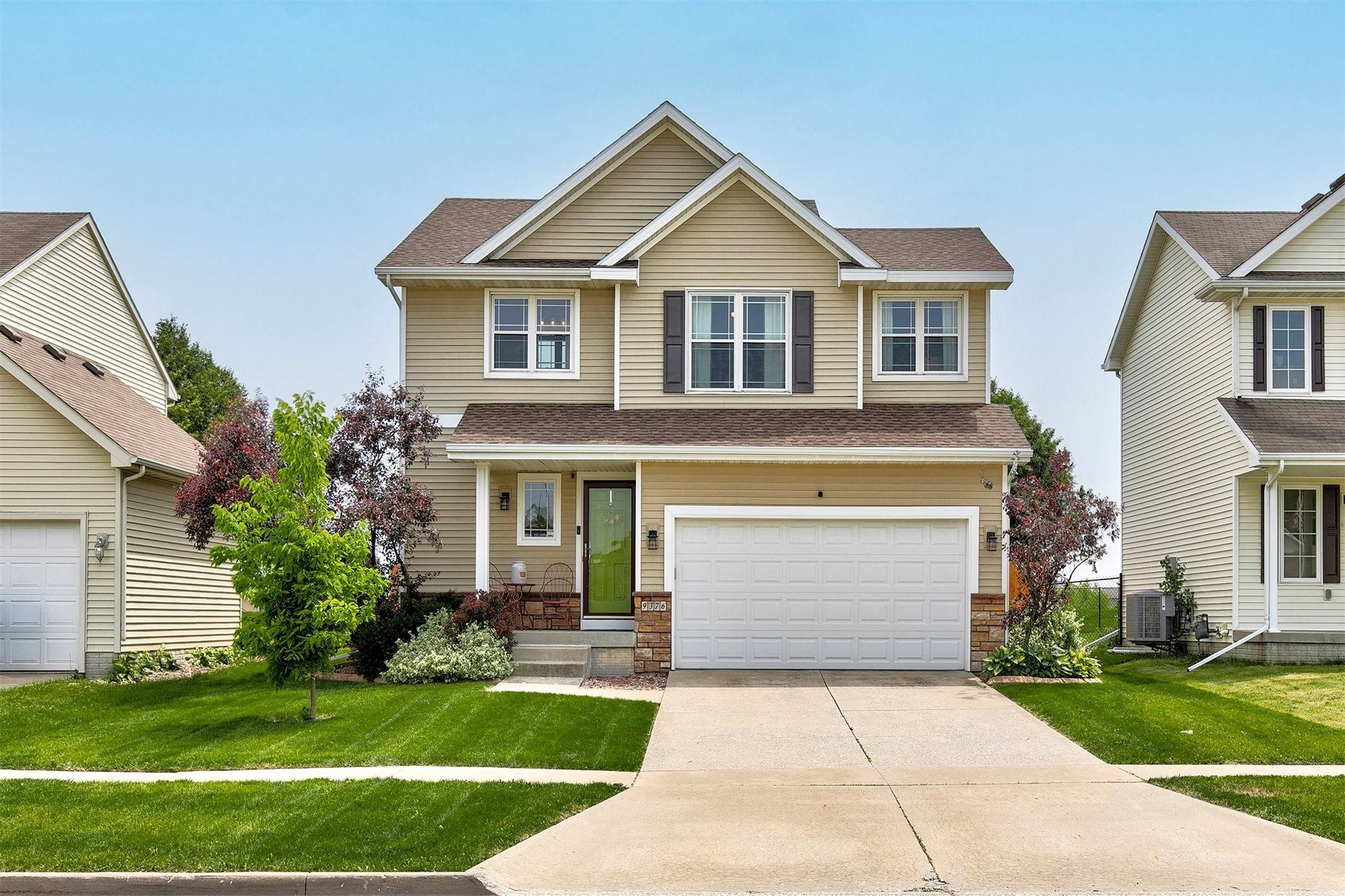 9376 Red Sunset Drive, West Des Moines, IA 50266