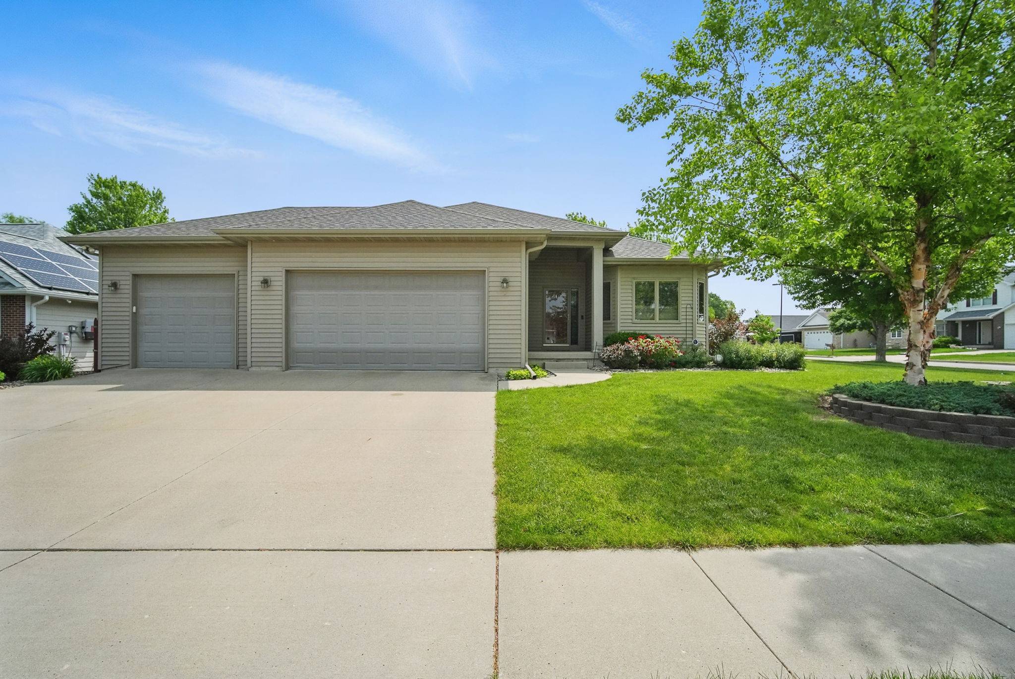 Ames, IA 50014,4942 Hemingway Drive