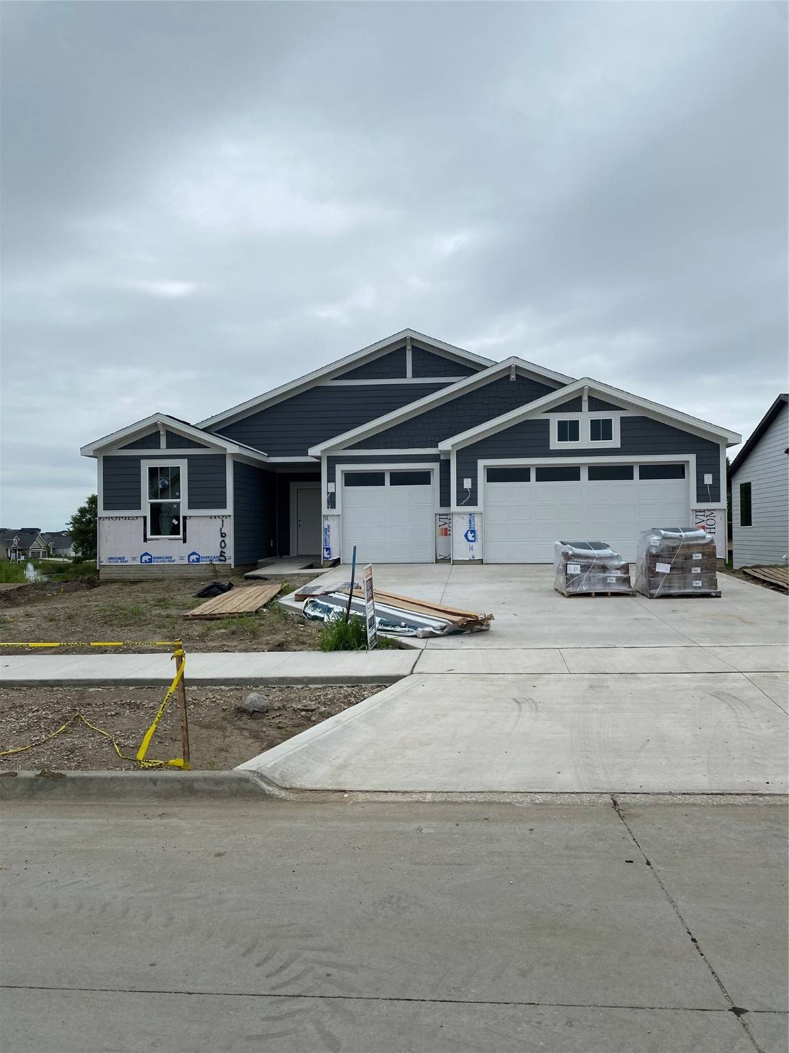 1605 NW Parkside Lane, Waukee, IA 50263