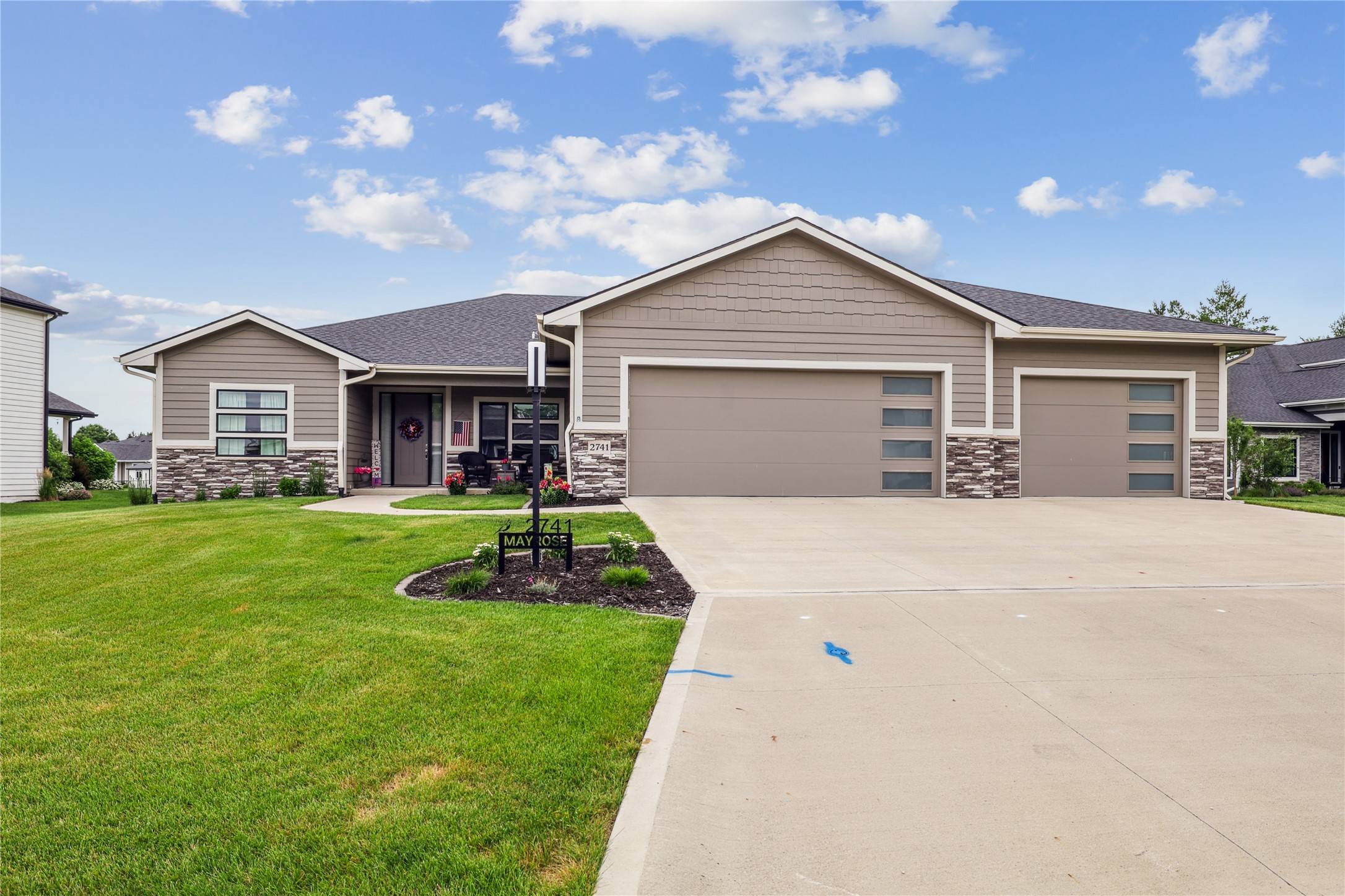 2741 NW 82nd Avenue, Ankeny, IA 50023