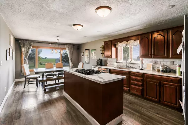 Jewell, IA 50130,2933 Little Wall Lake Road