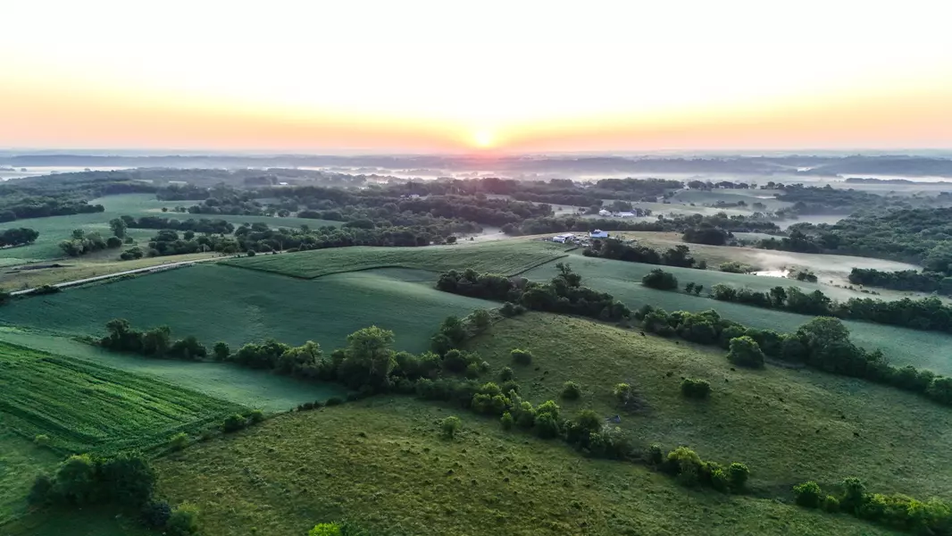 001 Pierce Street, St Charles, IA 50240