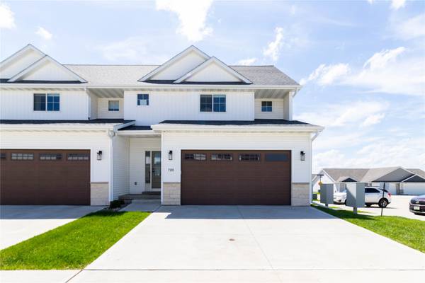 720 Spruce Street NW, Bondurant, IA 50035
