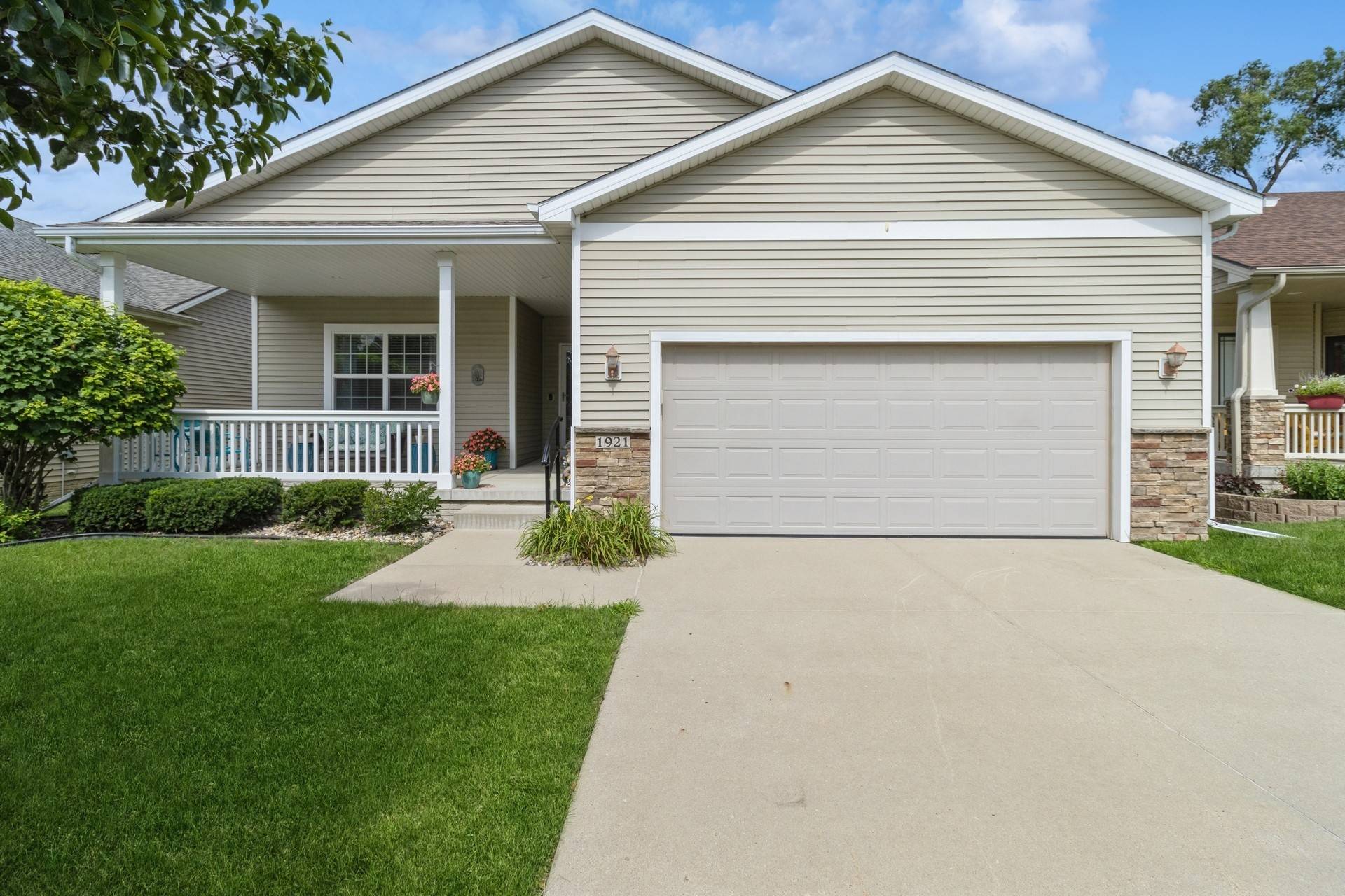 Norwalk, IA 50211,1921 Bristol Street