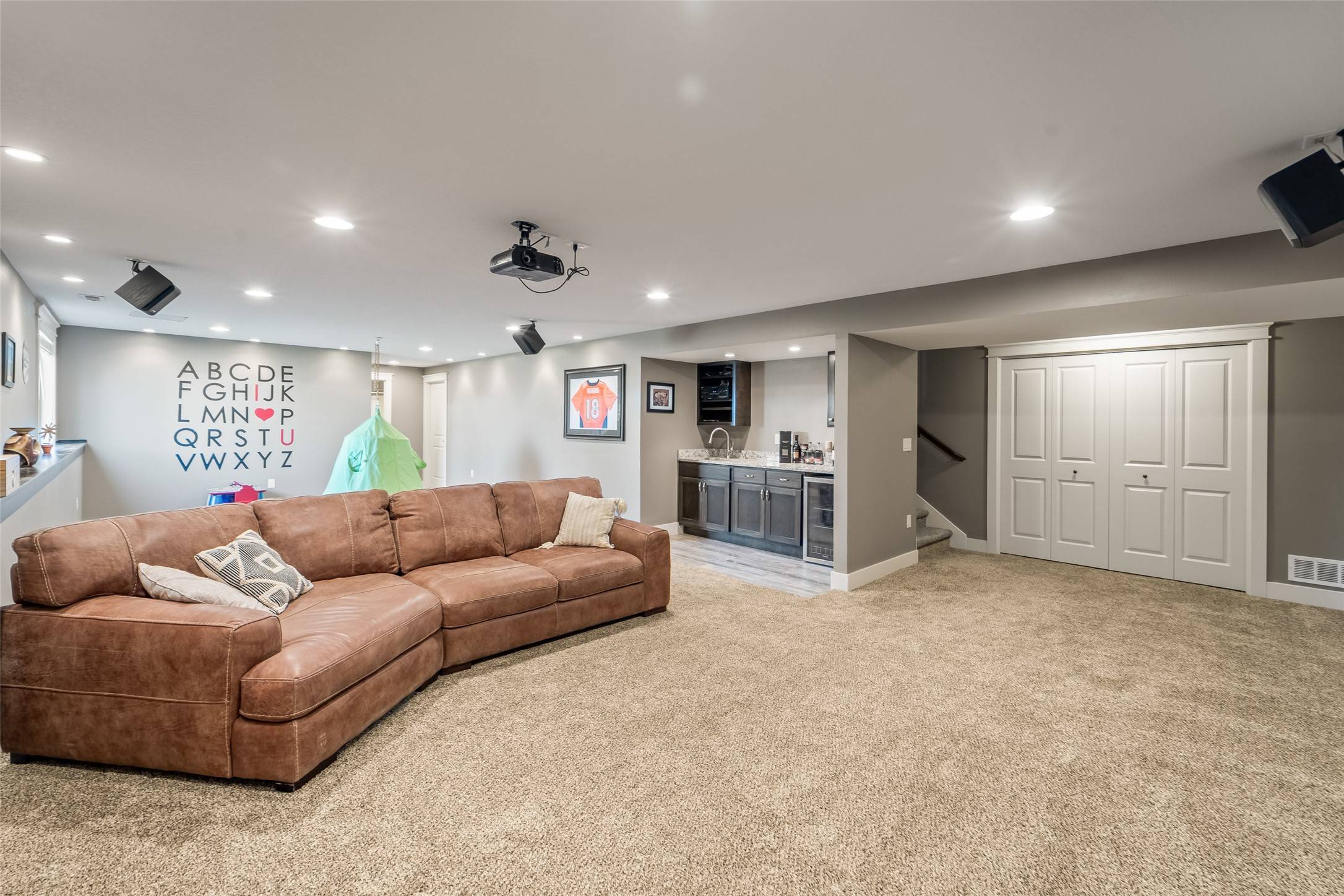 Bondurant, IA 50035,716 James Street NE