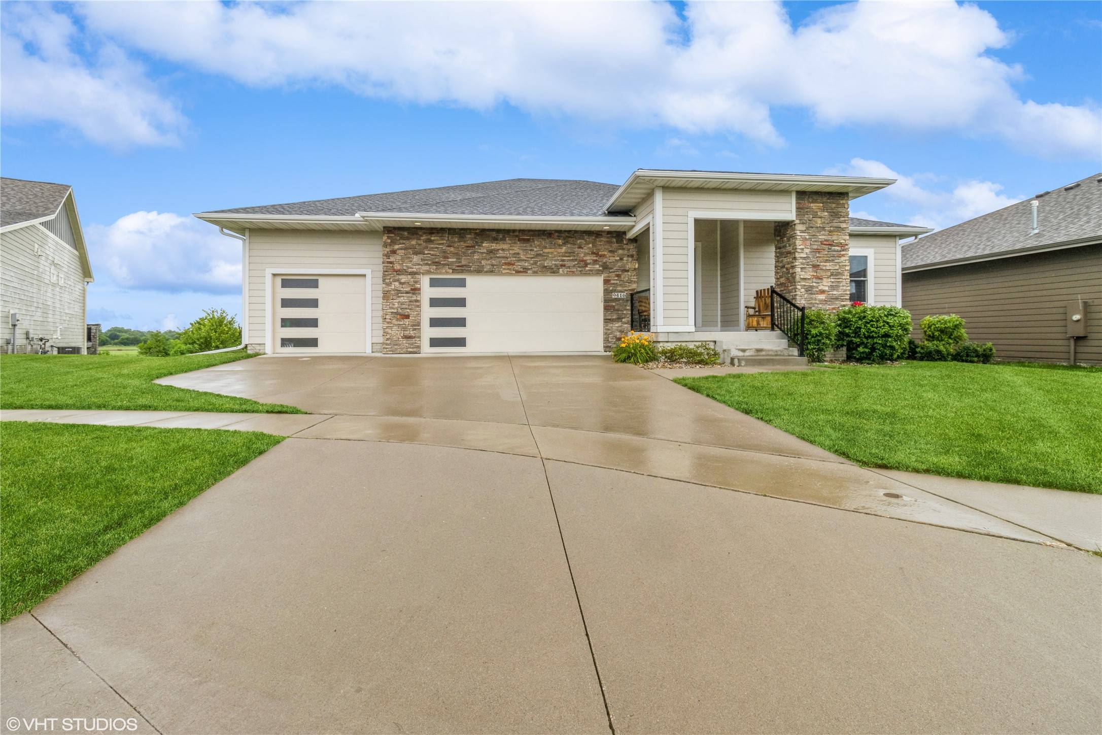 9416 Rushbrook Drive, Johnston, IA 50131