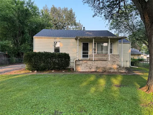 3419 E 37th Street, Des Moines, IA 50317