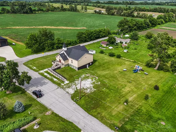 5915 SE 46th Street, Carlisle, IA 50047