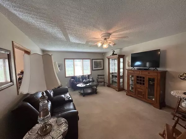 Belle Plaine, IA 52208,1606 13th Avenue