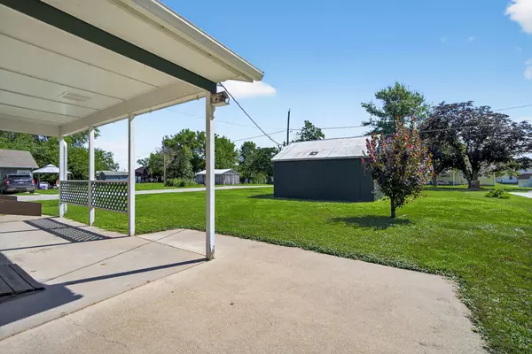 Melcher Dallas, IA 50163,204 A Street NW