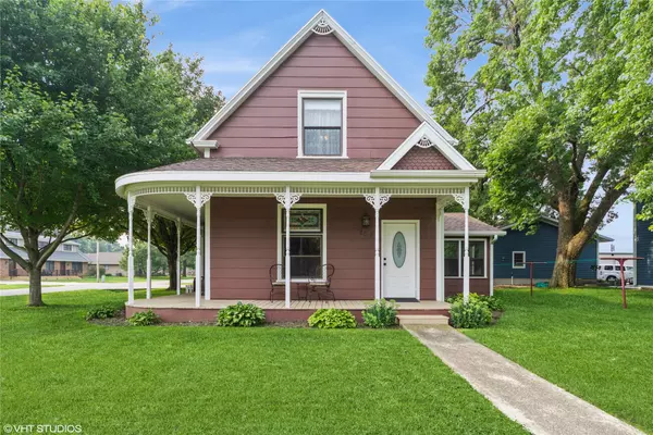 708 3rd Street, Sully, IA 50251