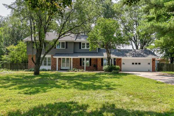 6116 SW Mckinley Avenue, Des Moines, IA 50321