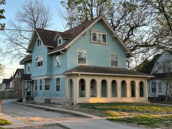2812 Brattleboro Avenue, Des Moines, IA 50311