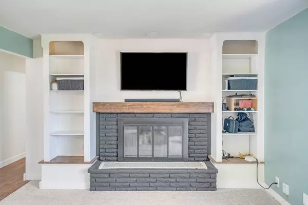 Ames, IA 50010,2017 Northwestern Avenue