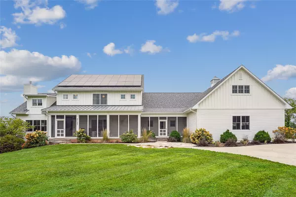 2123 Idaho Drive, Pella, IA 50219