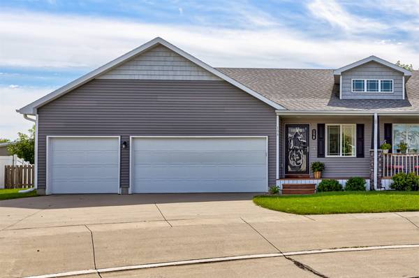 198 Larson Drive, Huxley, IA 50124