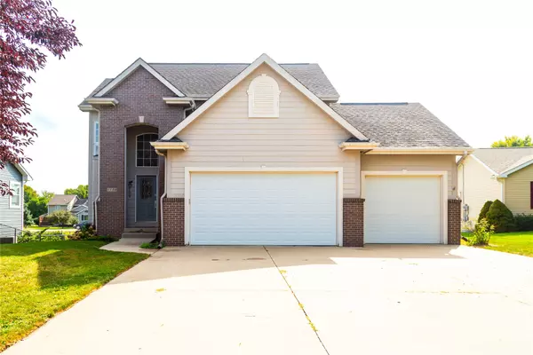 1109 NW Gabus Circle, Grimes, IA 50111