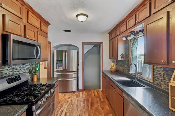 Perry, IA 50220,1924 2nd Street